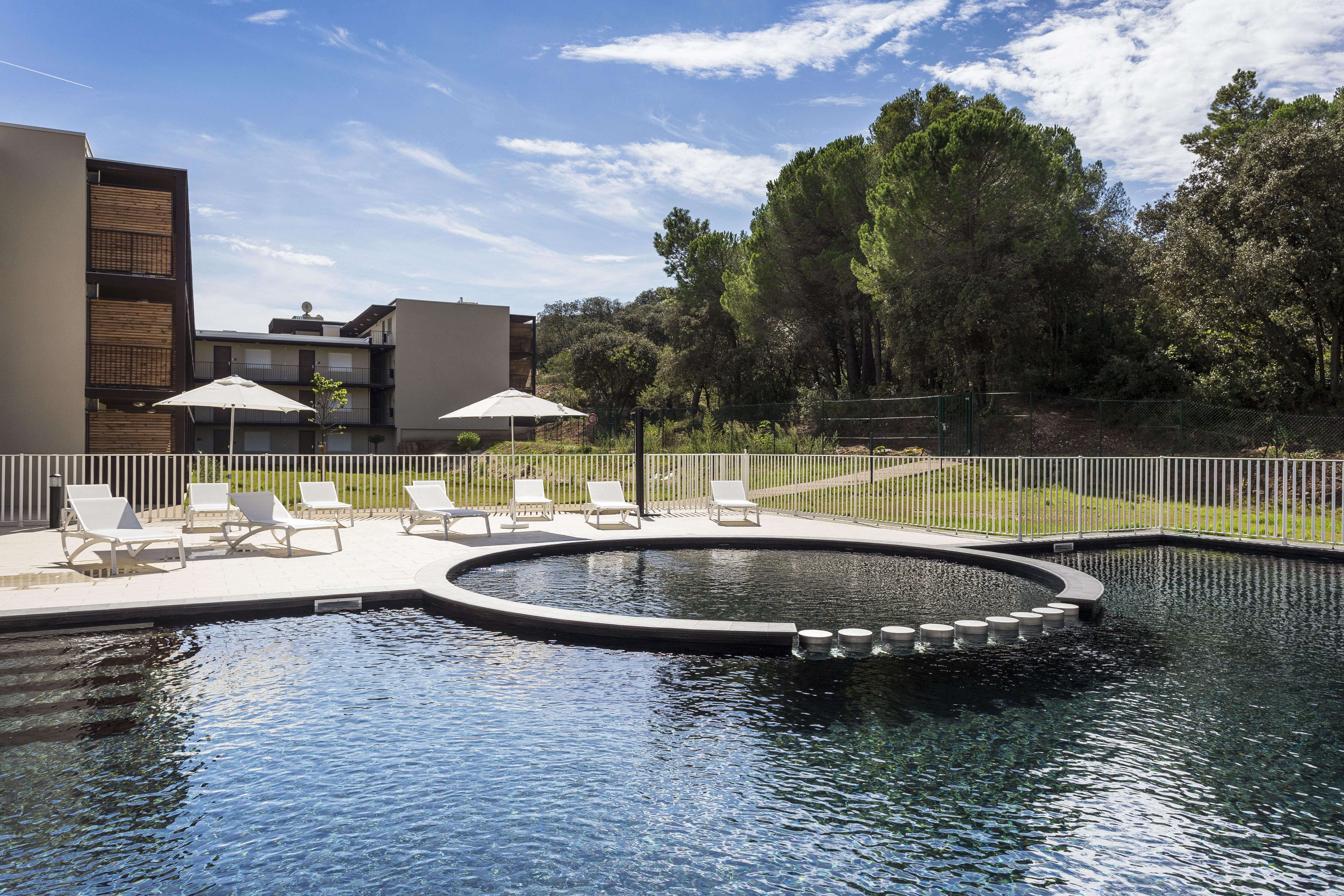 Vacanceole - Residence Pont Du Gard Remoulins Esterno foto